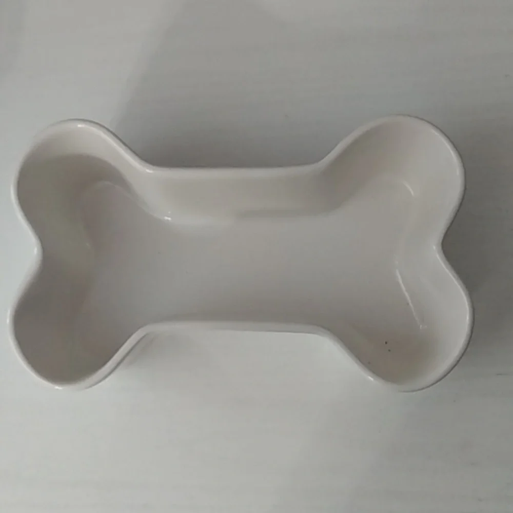 Santa Paws‎ Bone-Shaped Dog Bowl – White – 7.5